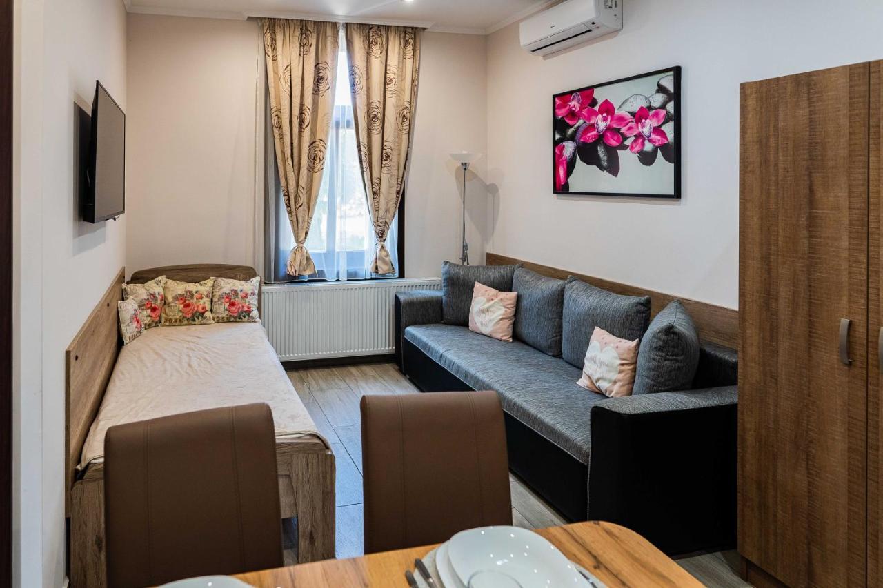 Allium Apartment Makó المظهر الخارجي الصورة