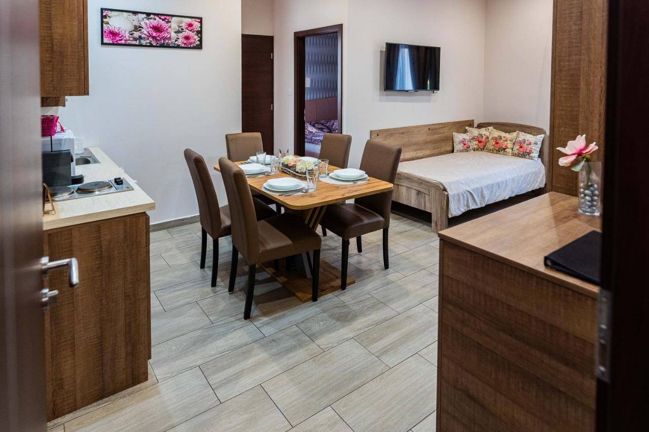 Allium Apartment Makó المظهر الخارجي الصورة