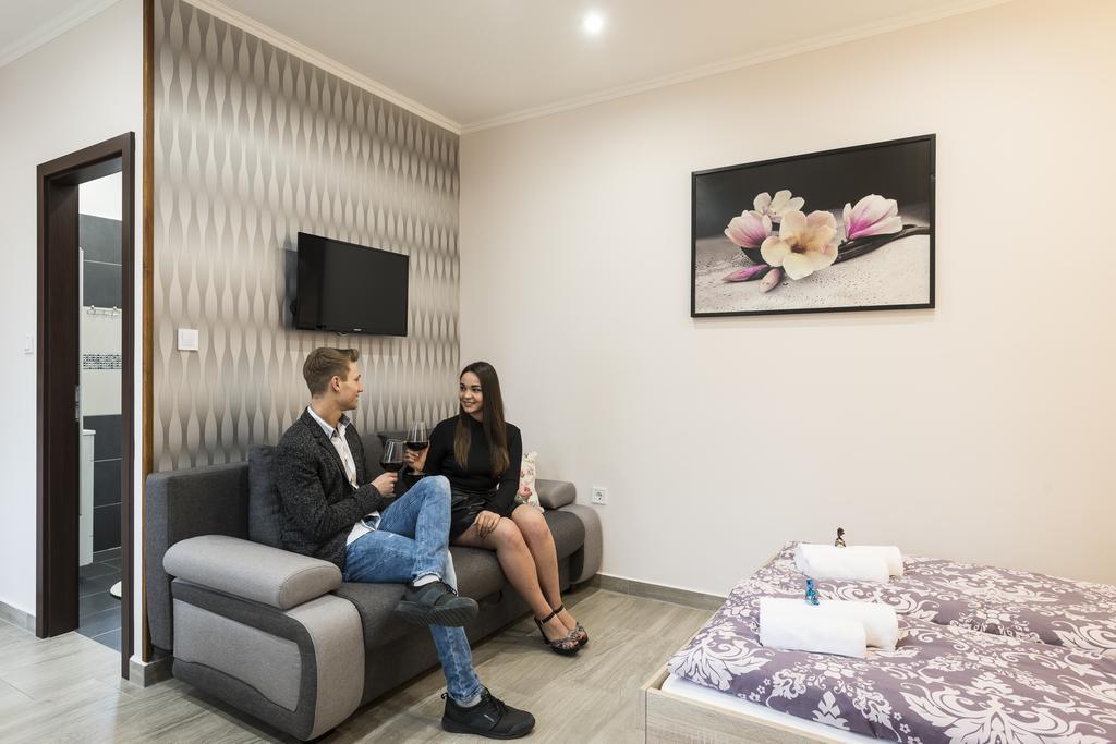 Allium Apartment Makó المظهر الخارجي الصورة