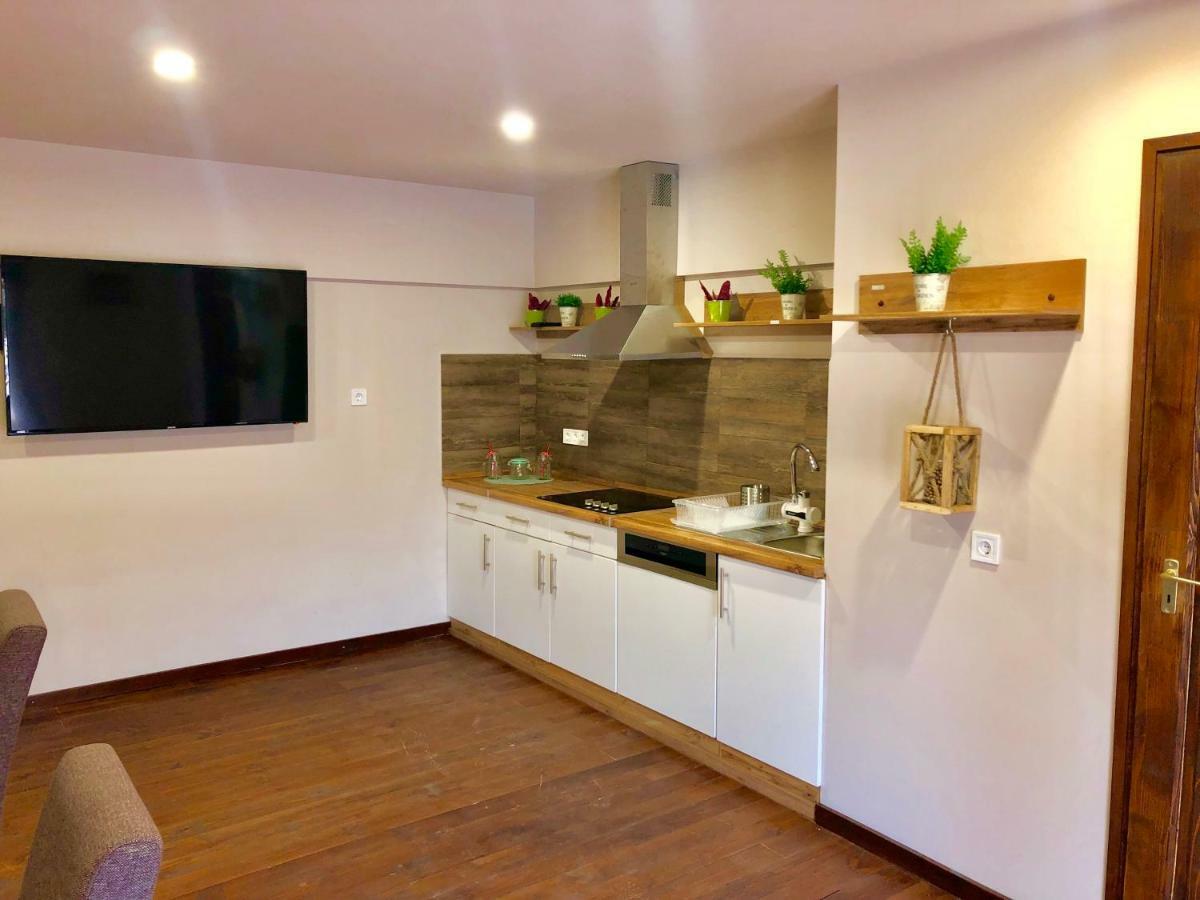 Allium Apartment Makó المظهر الخارجي الصورة
